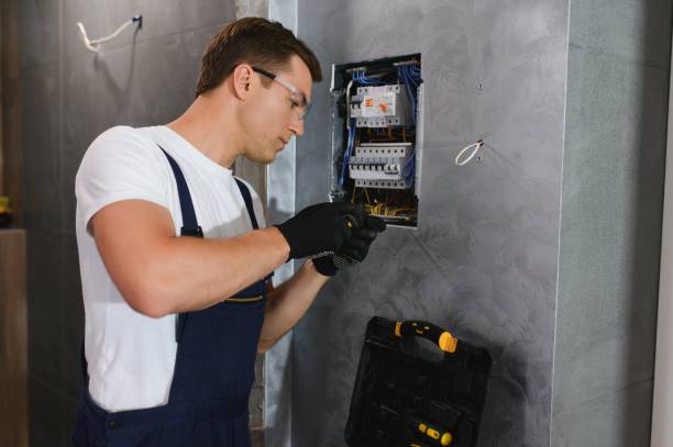 Best Local Electrician Companies  in Columbia, MO